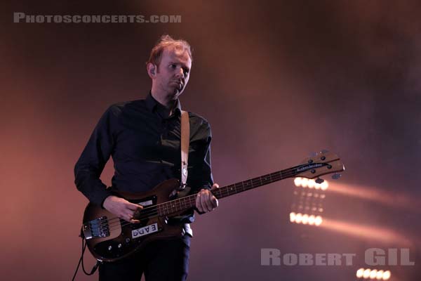 FRANZ FERDINAND - 2017-08-25 - SAINT CLOUD - Domaine National - Grande Scene - 